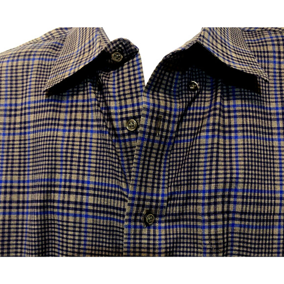 Joseph A Banks Travelor's Collection Mens Tailored Fit Butten Up Shirt Size XL - Picture 9 of 10